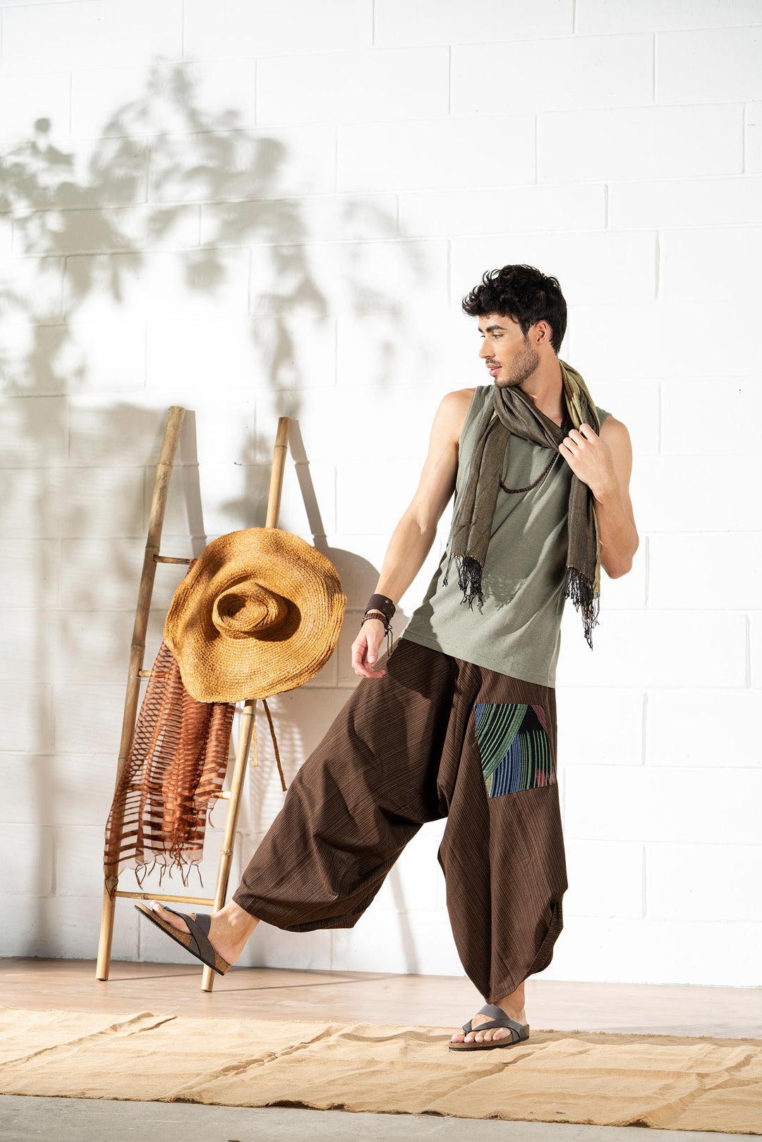Hippie clothes: a modern guide to boho style