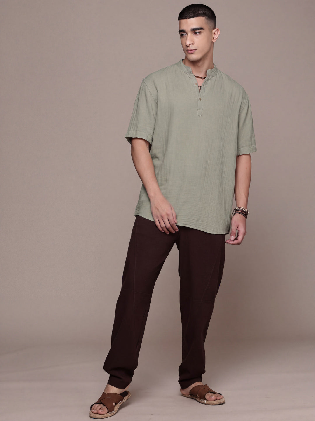 Nomad Band Collar Half Sleeve Kurta