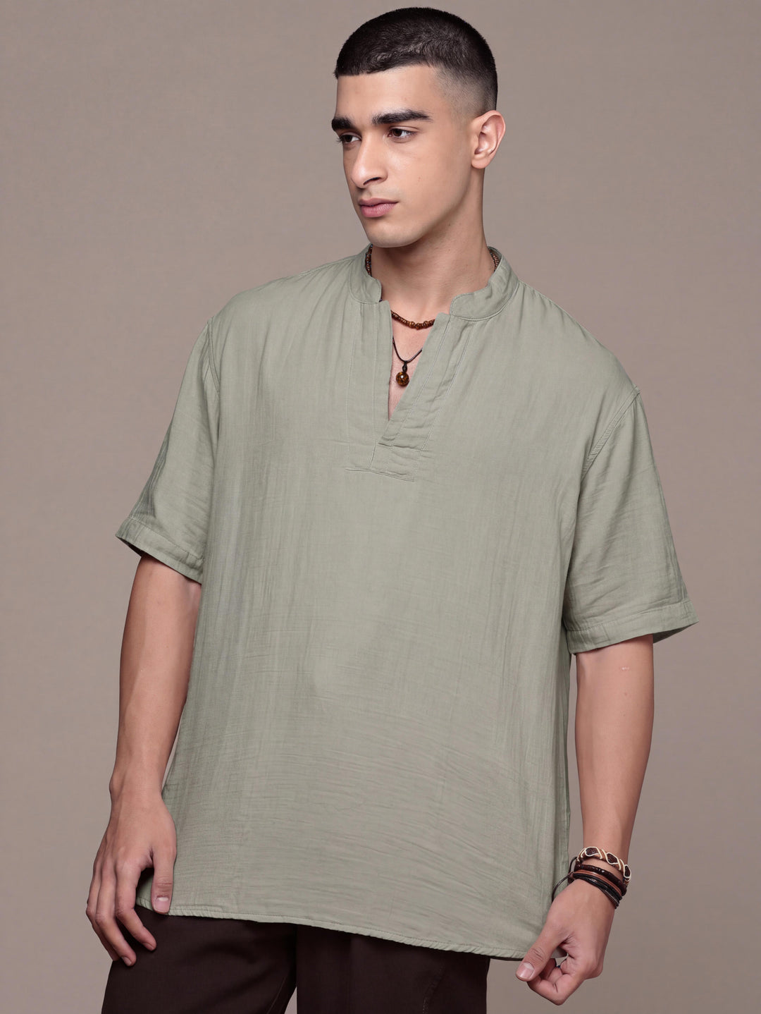 Rooted Split Neck Cotton Kurta