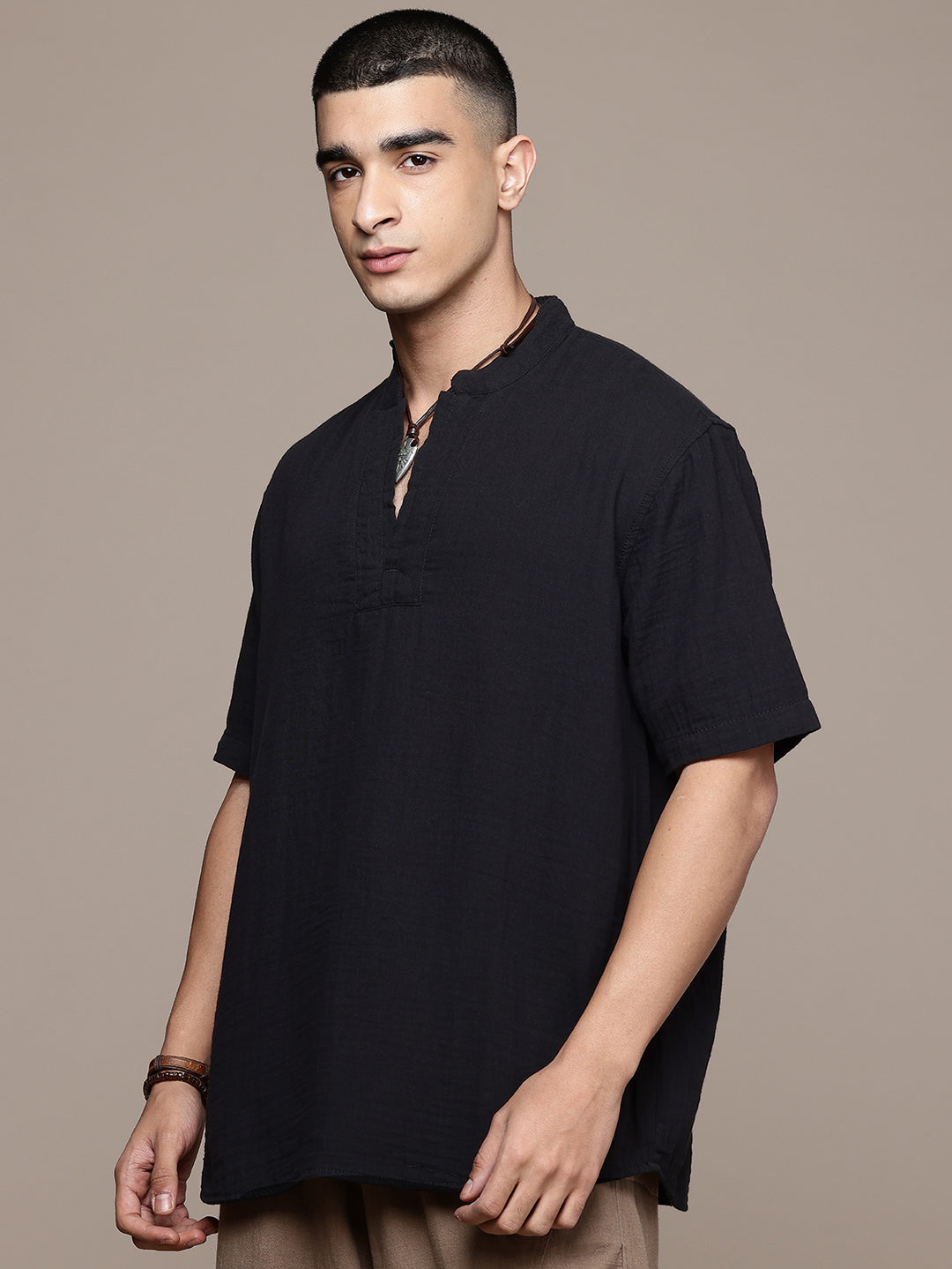 Rooted Split Neck Cotton Kurta