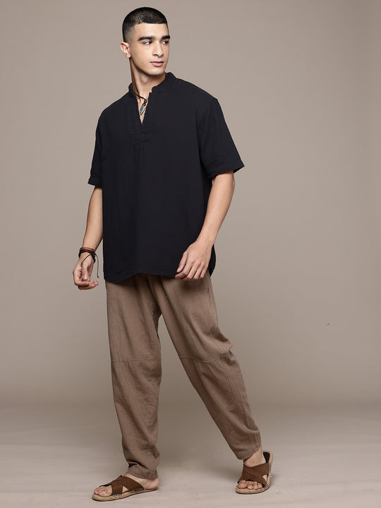 Rooted Split Neck Cotton Kurta