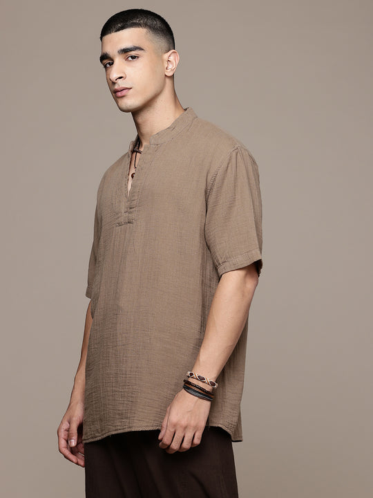 Rooted Split Neck Cotton Kurta