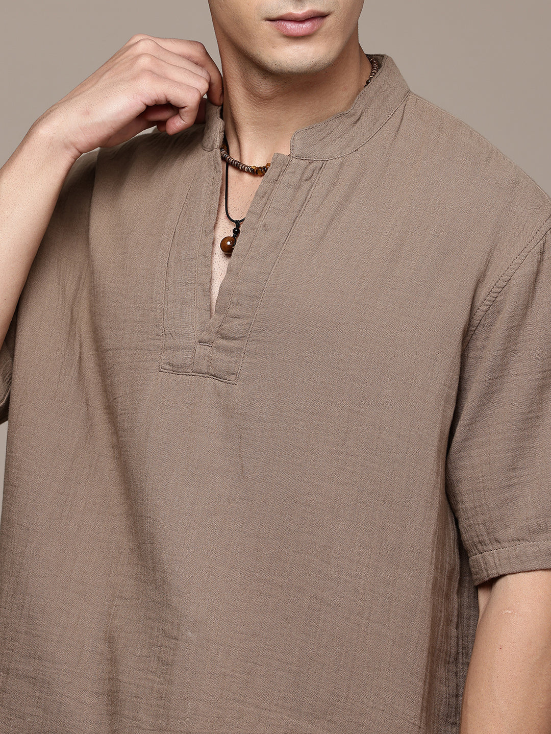 Rooted Split Neck Cotton Kurta