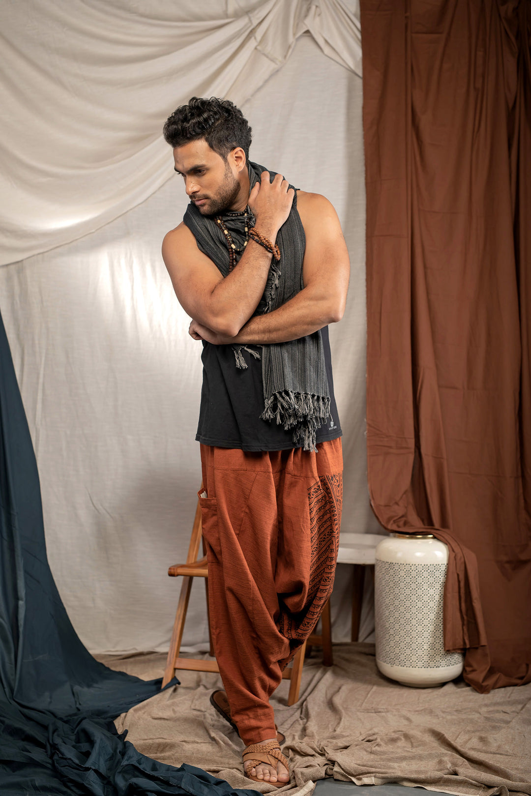 Tainted Sinner - The Veshti Company