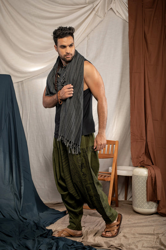 Tainted Sinner - The Veshti Company