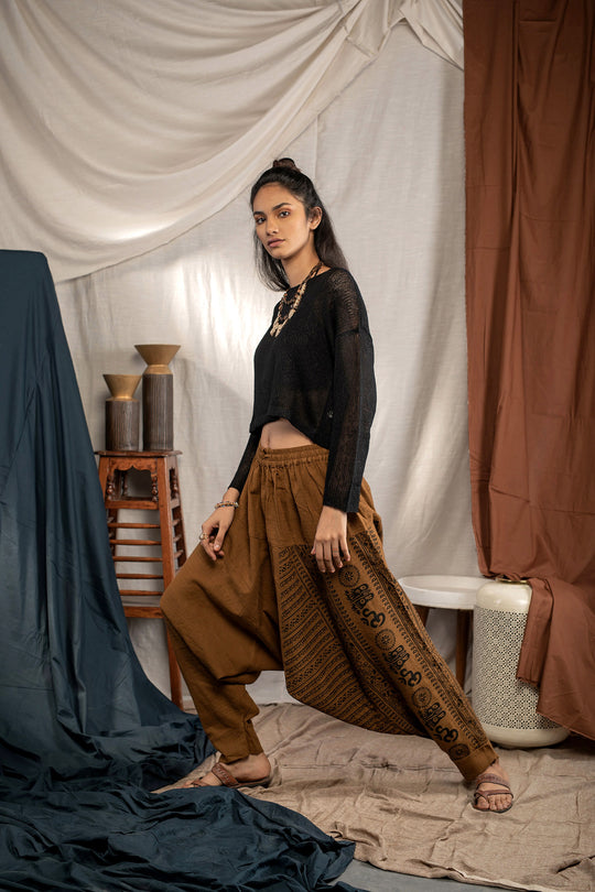 Tainted Sinner - The Veshti Company